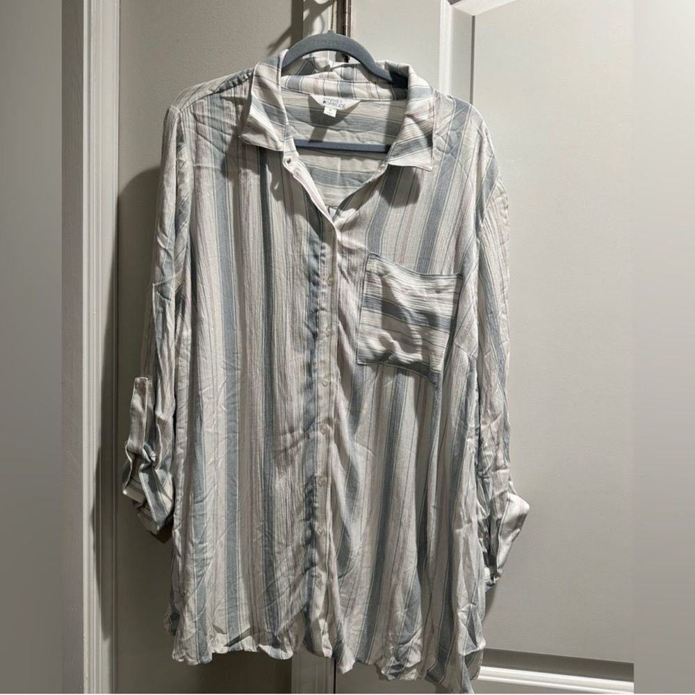 Market & spruce button down